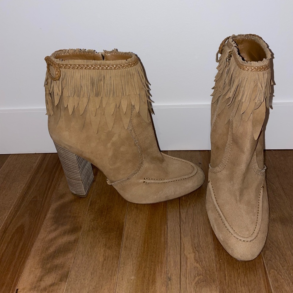 Aquazzura Tan Tiger Lilly Suede Fringe Booties 38 NEW